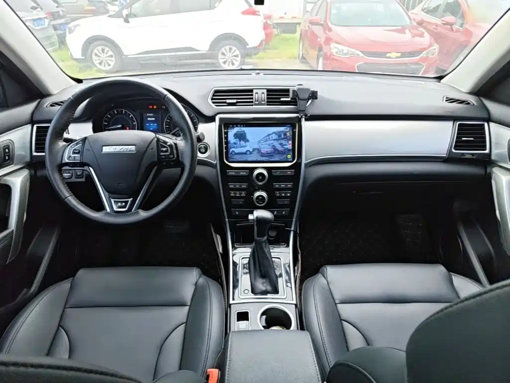 Haval H2 2016 — фото 10