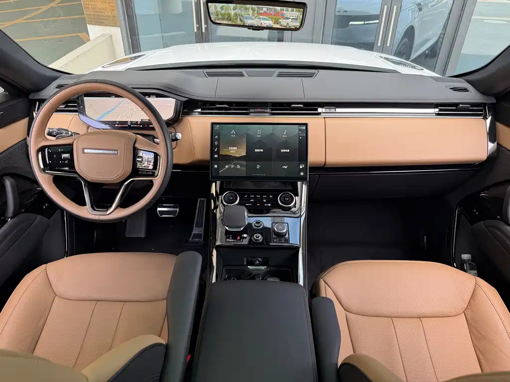 Land Rover Range Rover Sport 2024 — фото 10