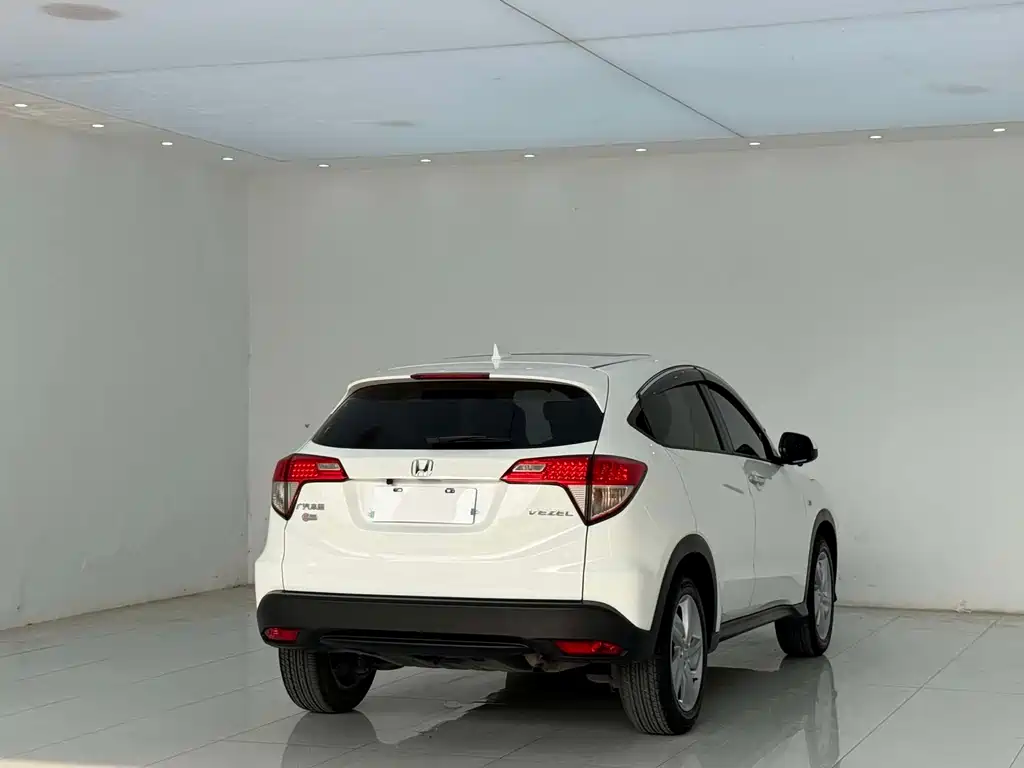 Honda Vezel 2022 — фото 5