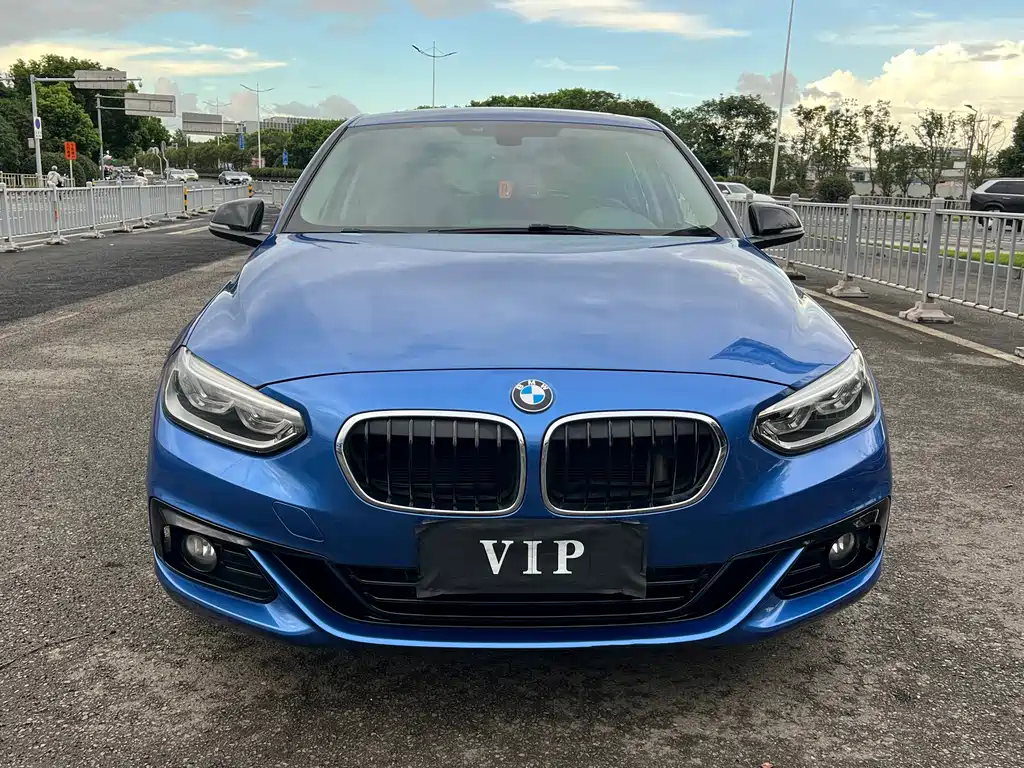 BMW 1 Series 2018 — фото 2