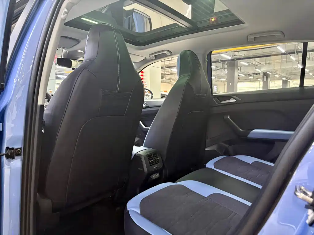 Volkswagen Tharu 2025