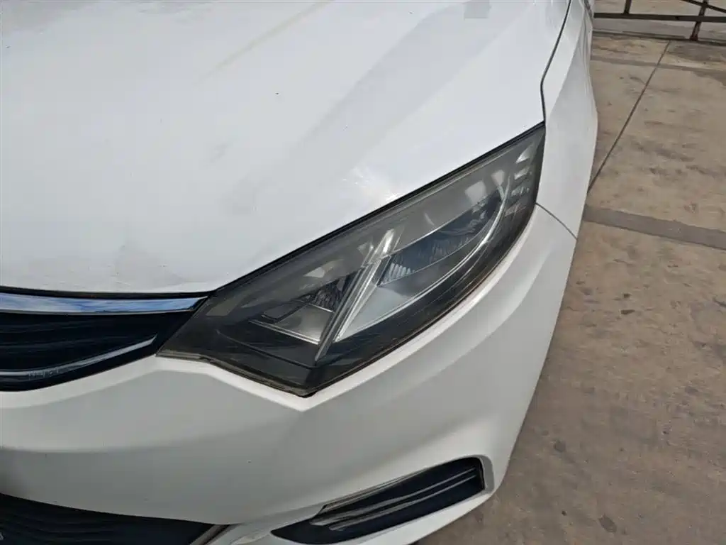 Changan Eado XT 2015 — фото 24