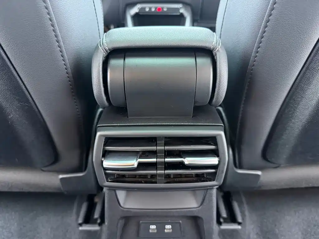 Audi A3 2023 — фото 14