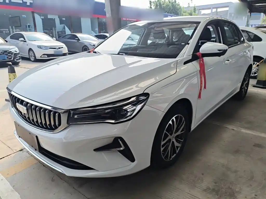 Geely Emgrand 2026