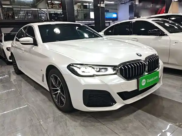 BMW 5 Series 2021