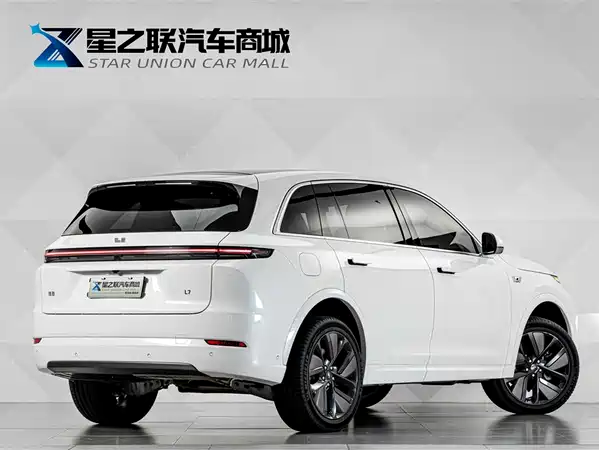 Li Auto L7 2024