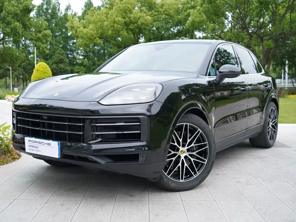 Porsche Cayenne 2025 — фото 1