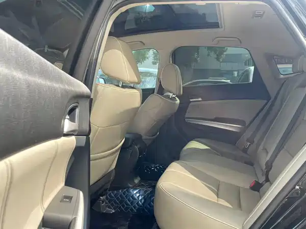 Honda Crosstour 2014