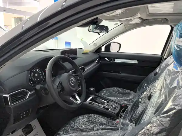 Mazda CX-5 2025