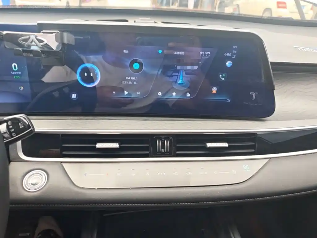 Chery Tiggo New Energy 8 PRO 2023 — фото 13
