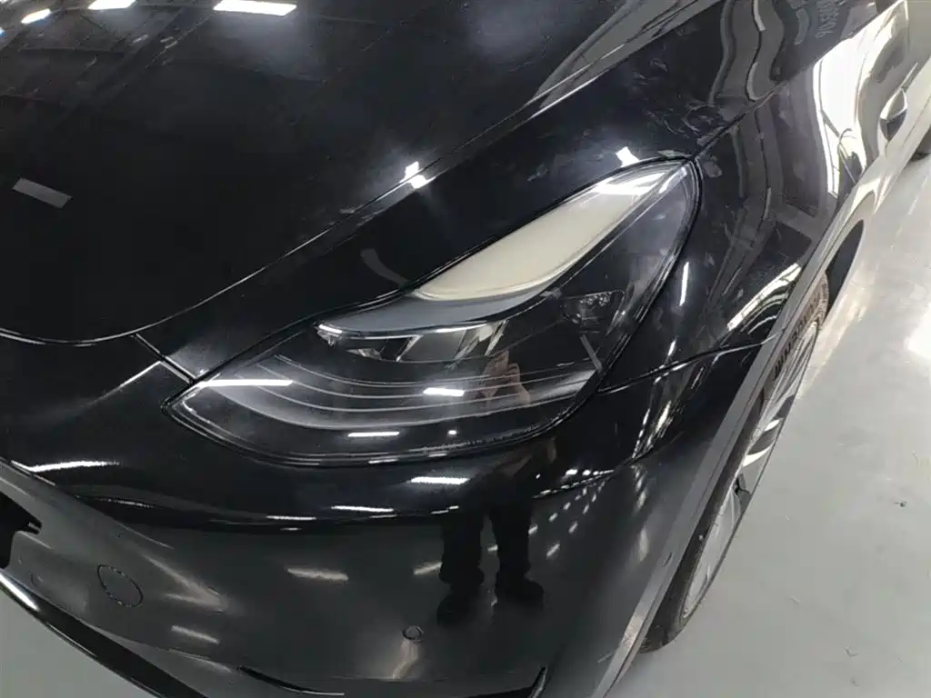 Tesla Model Y 2022 — фото 24