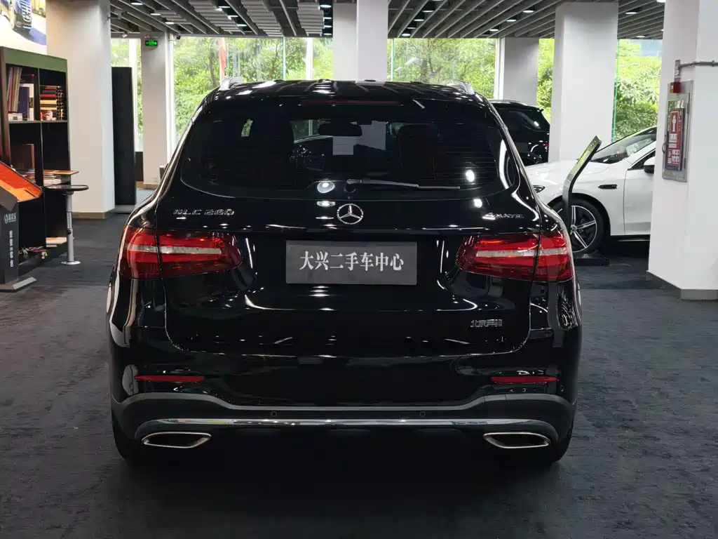 Mercedes-Benz GLC 2018 — фото 13