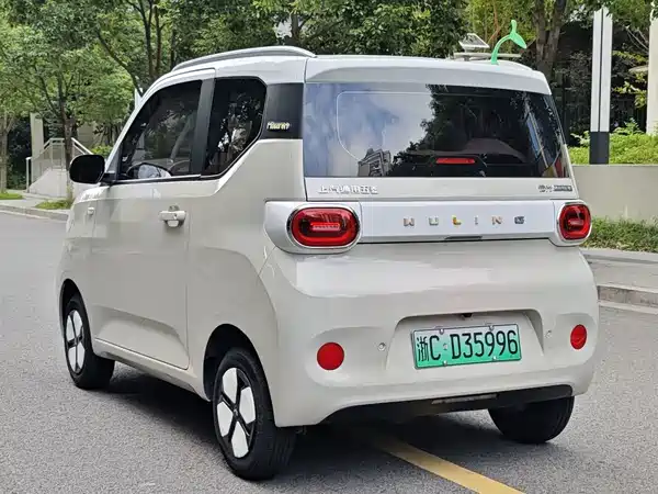 Wuling Hongguang MINIEV 2024
