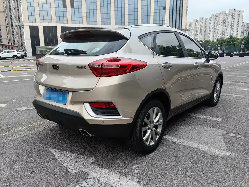 Geely Emgrand GS 2019 — фото 9
