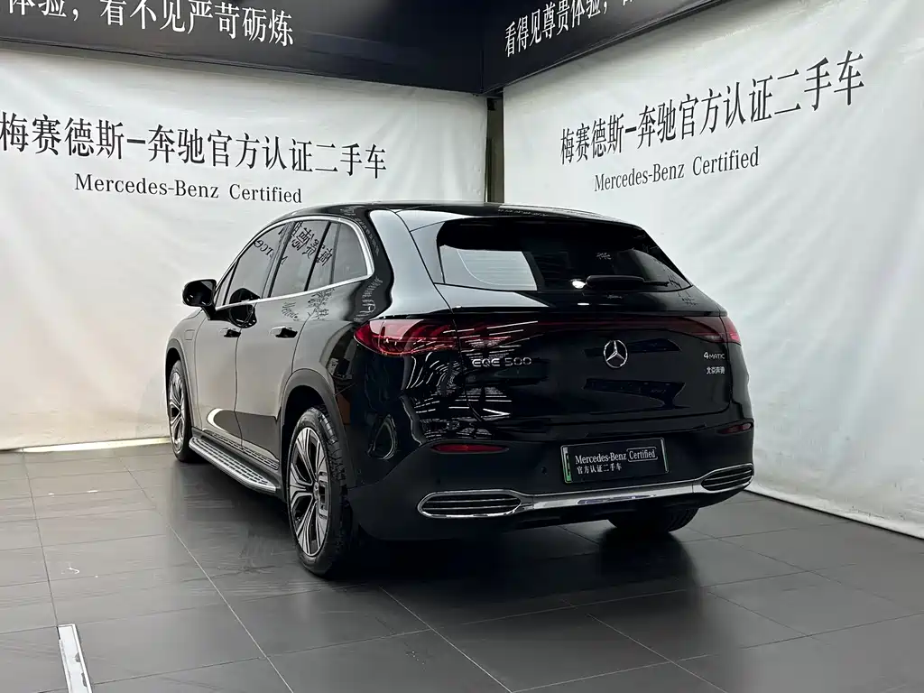 Mercedes-Benz EQE SUV 2025 — фото 10