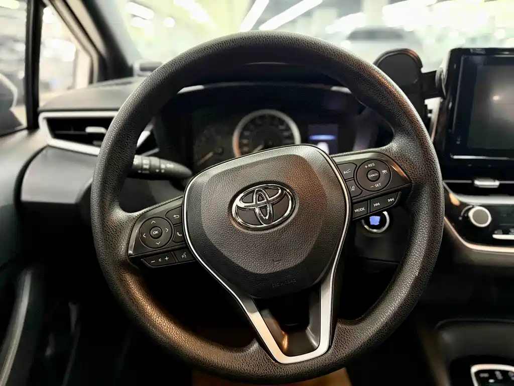 Toyota Levin 2022 — фото 13