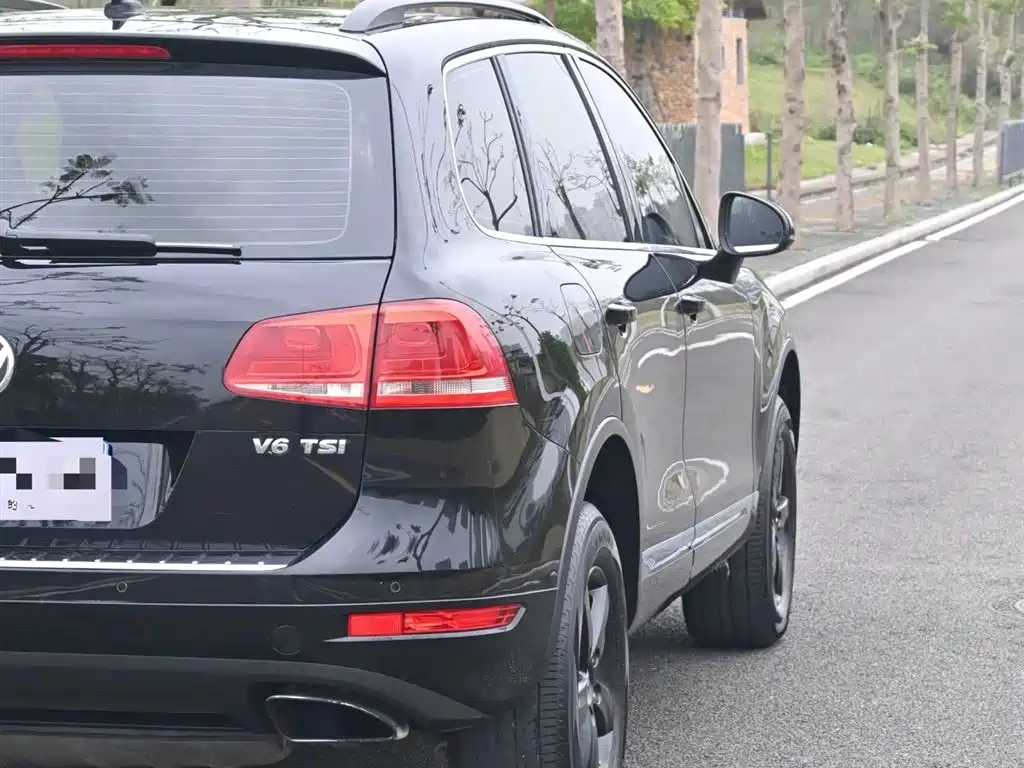 Volkswagen Touareg 2015