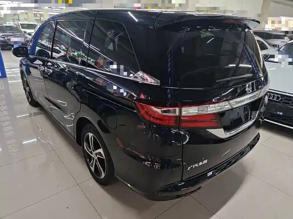 Honda Odyssey 2016