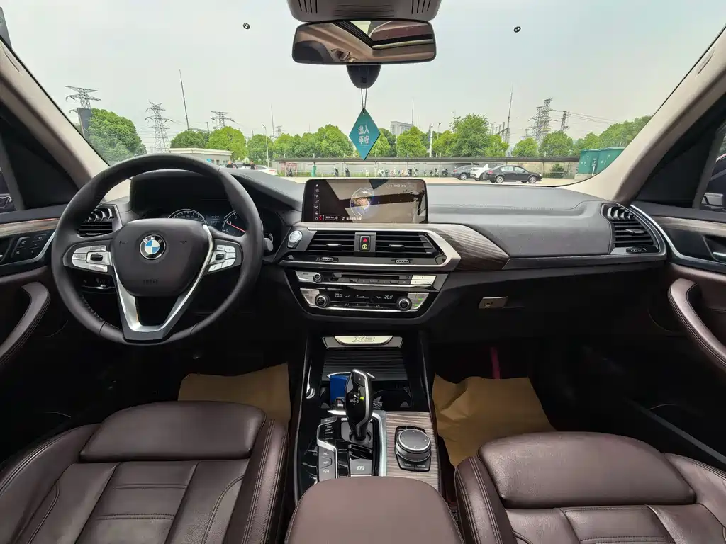 BMW X3 2020 — фото 10