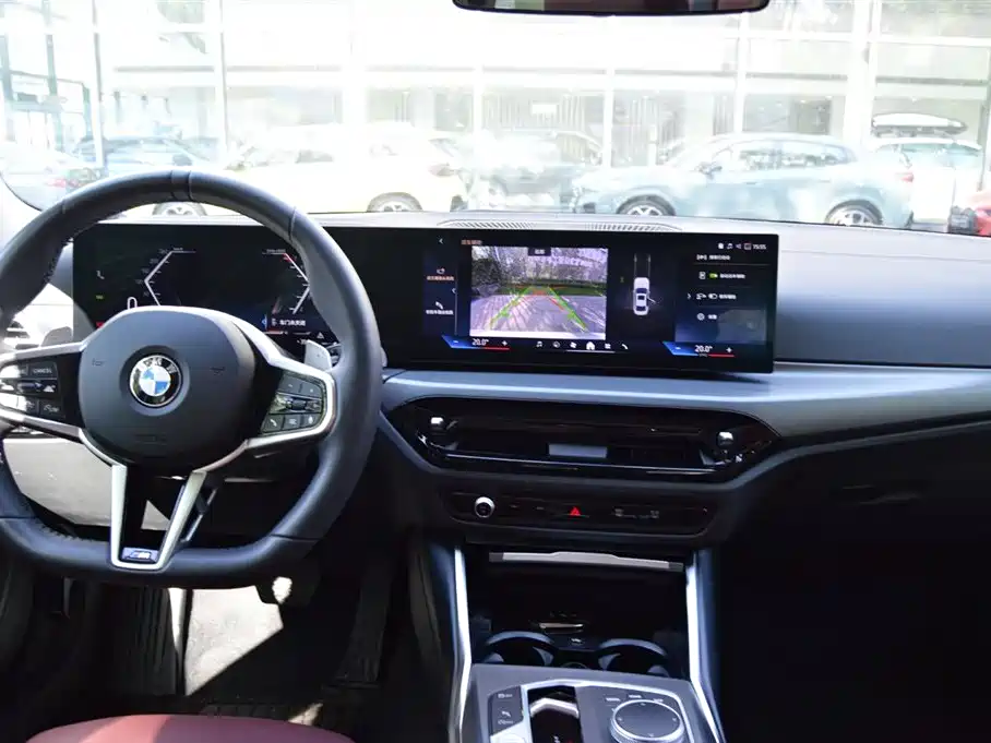 BMW 3 Series 2025