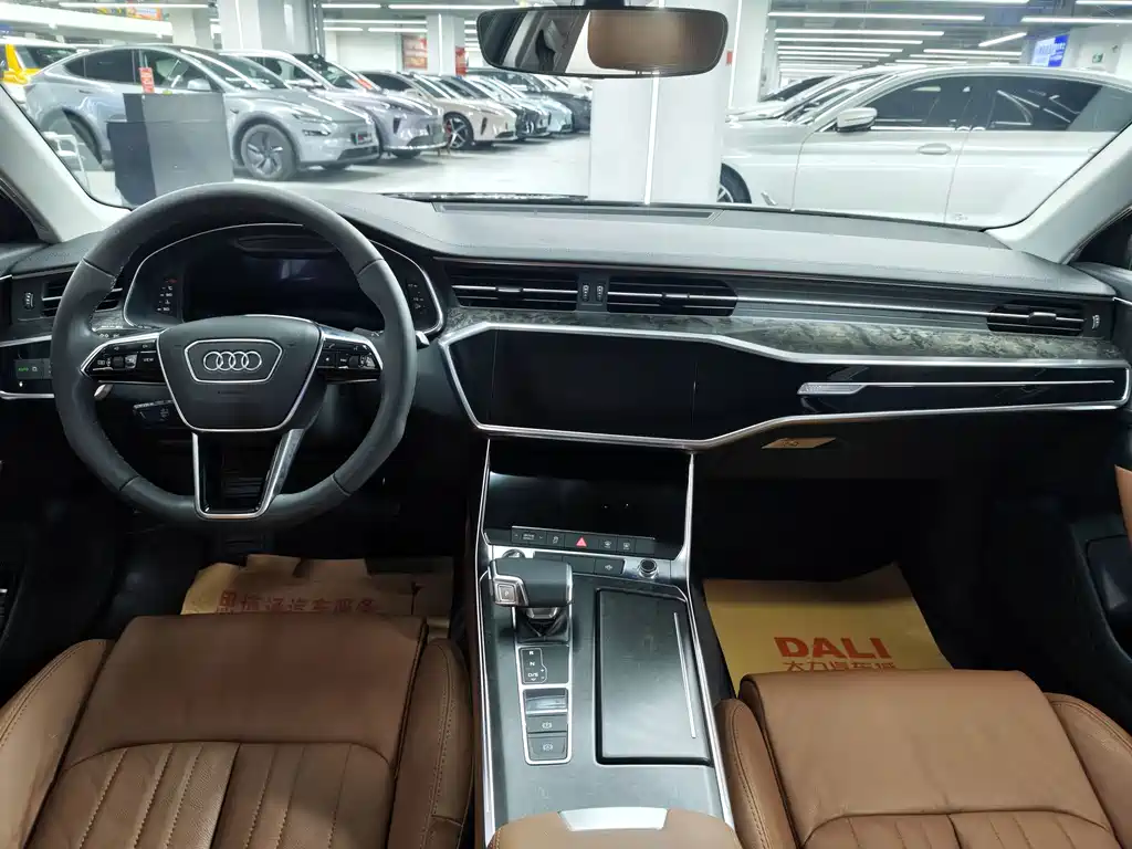 Audi A6L 2021