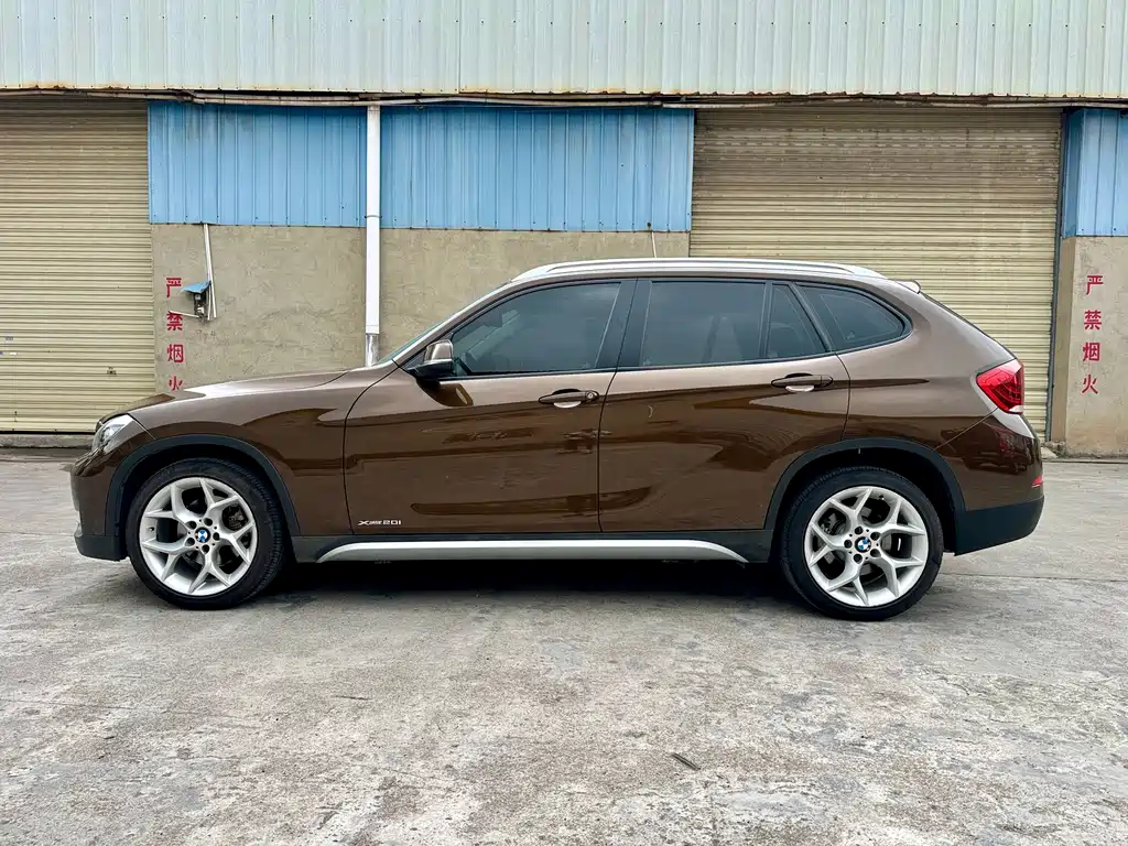 BMW X1 2013 — фото 4