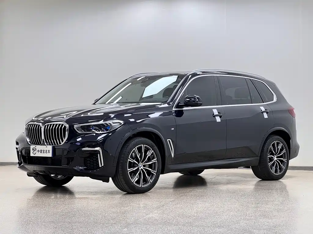 BMW X5 2023 — фото 1