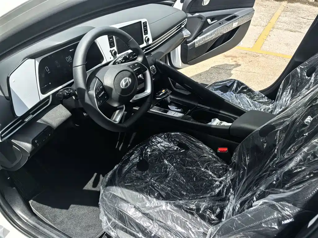 Hyundai Elantra 2026