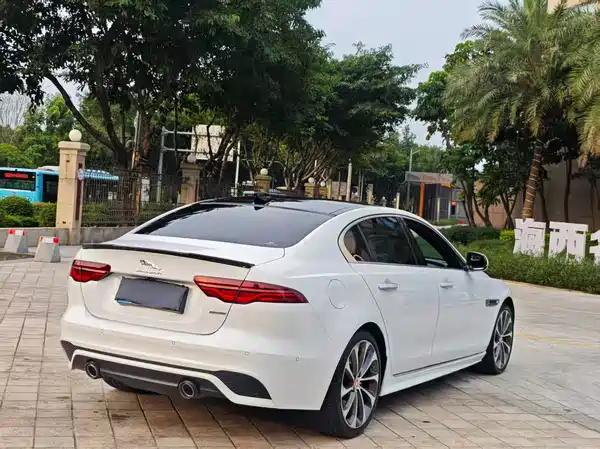 Jaguar XEL 2021