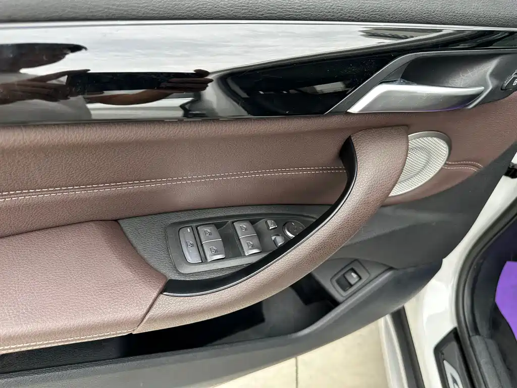 BMW X1 2021 — фото 13
