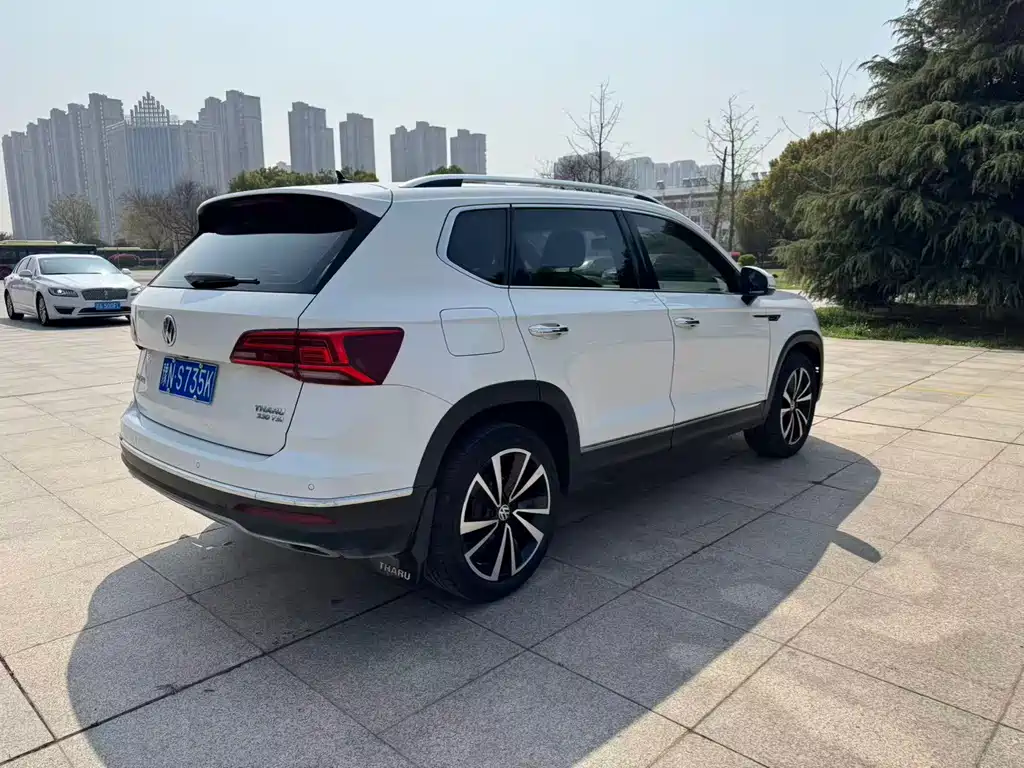Volkswagen Tharu 2019