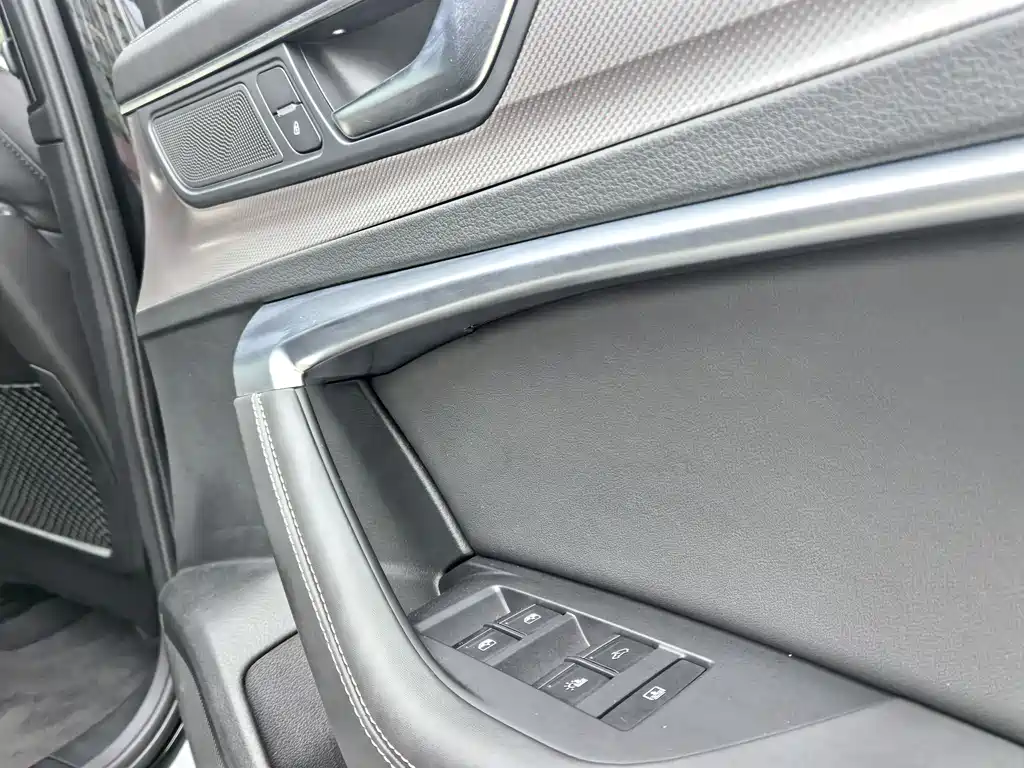 Audi A6L 2021 — фото 21