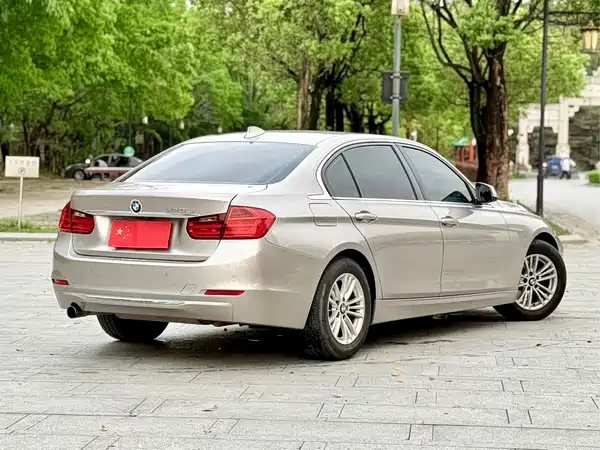 BMW 3 Series 2015