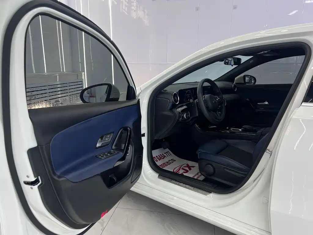 Mercedes-Benz A-Class 2022