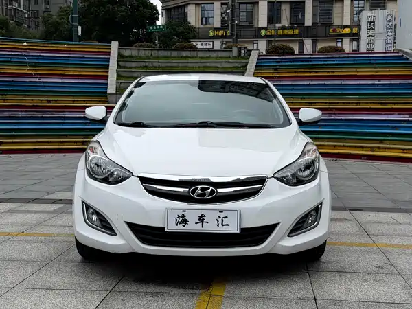 Hyundai Elantra Langdong 2015