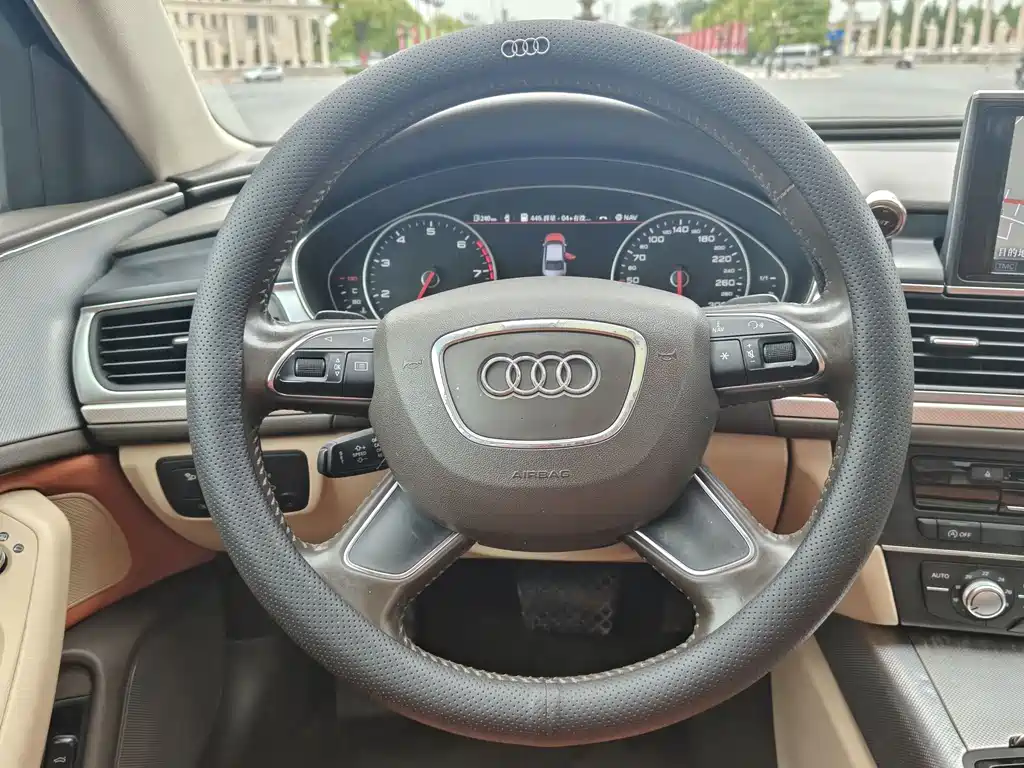 Audi A6L 2013 — фото 20