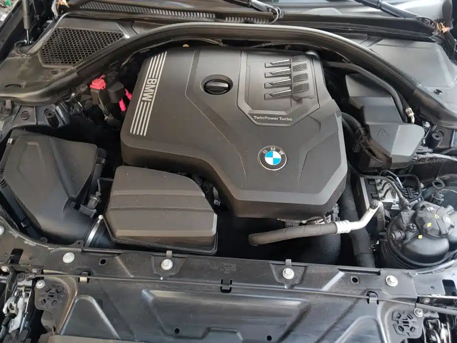 BMW 3 Series 2021 — фото 10