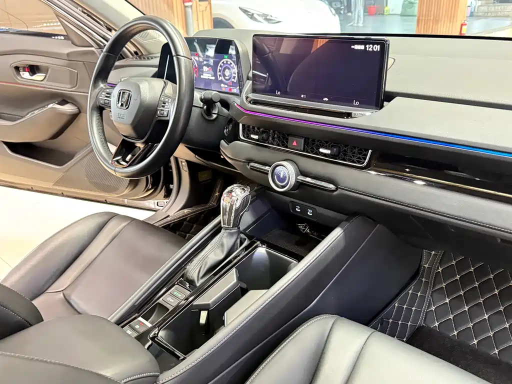 Honda Inspire 2024 — фото 19