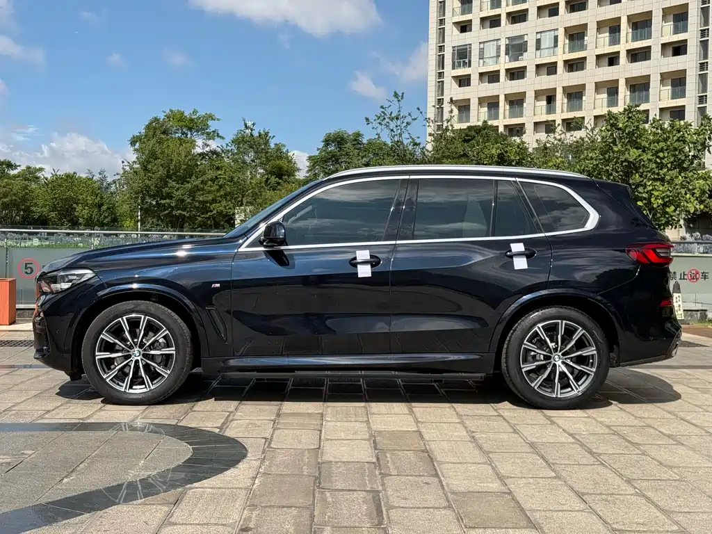BMW X5 2021 — фото 10
