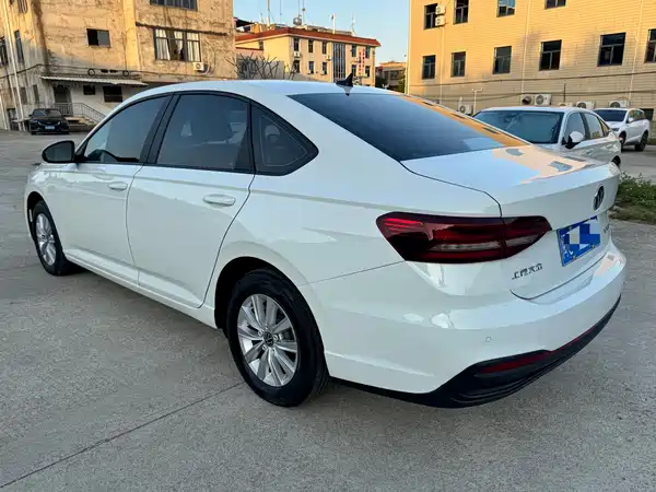 Volkswagen Lavida 2022