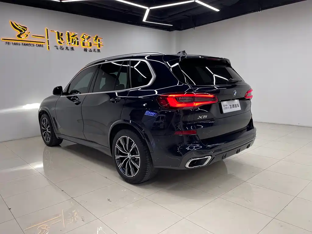 BMW X5 2019 — фото 17