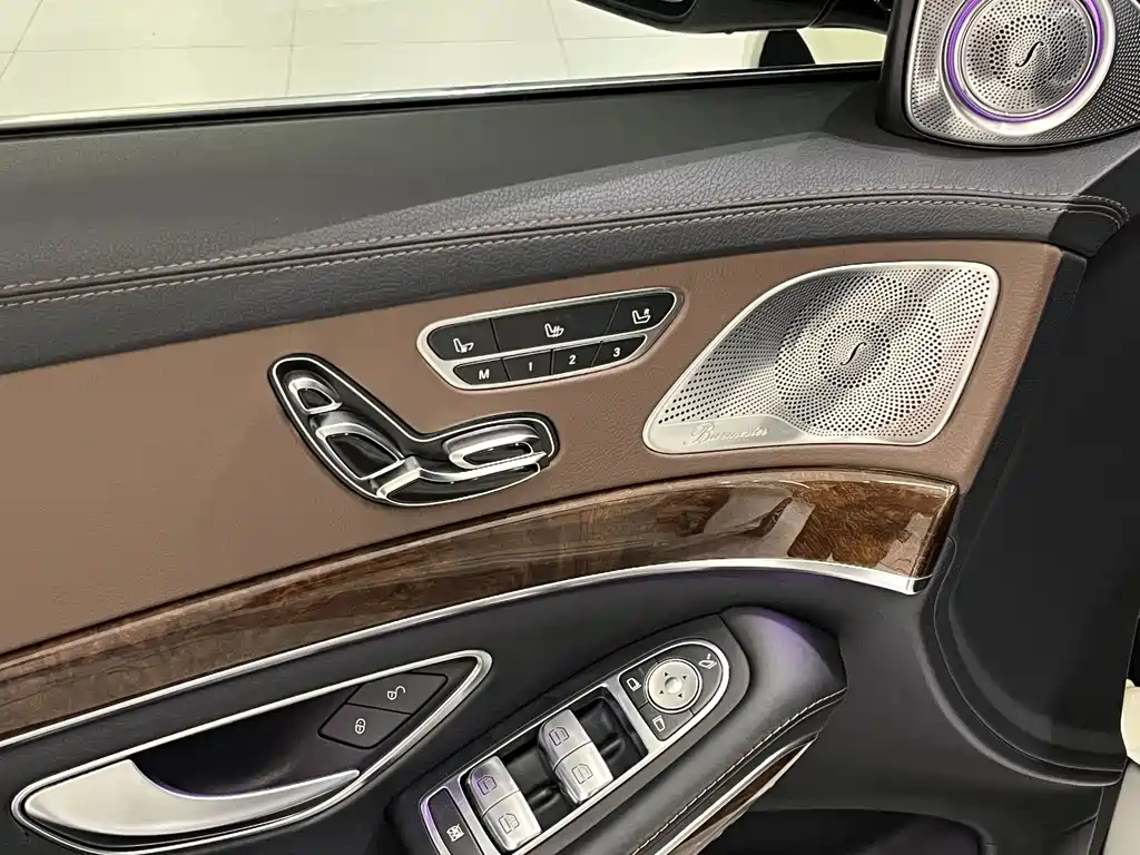 Mercedes-Benz S-Class AMG 2016 — фото 15