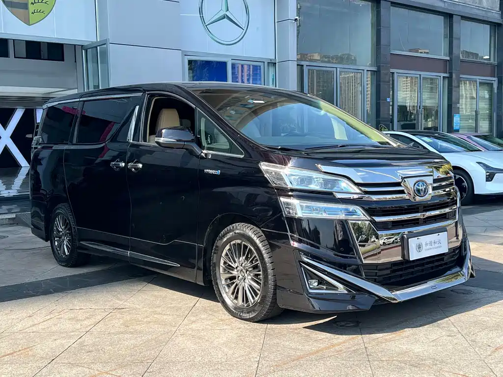 Toyota Vellfire 2021 — фото 3