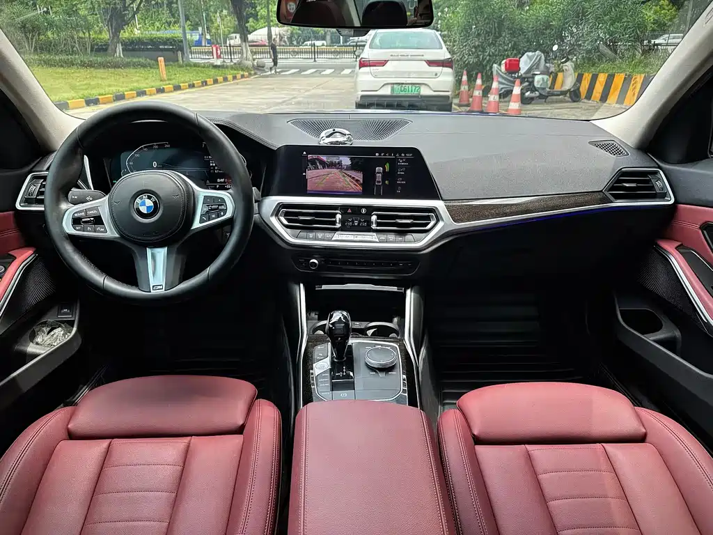 BMW 3 Series 2020 — фото 19