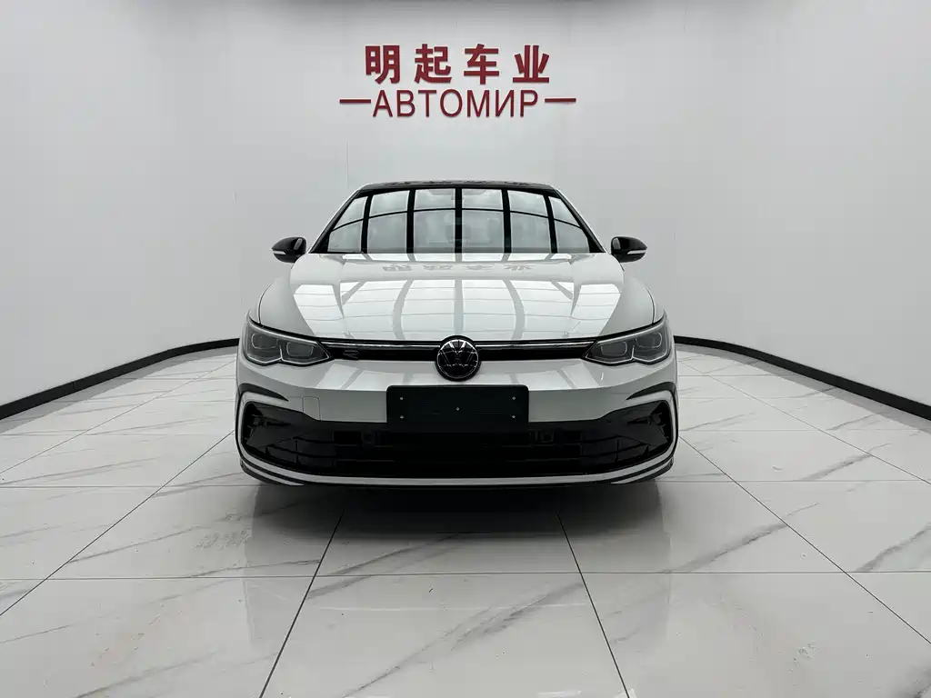 Volkswagen Golf 2022