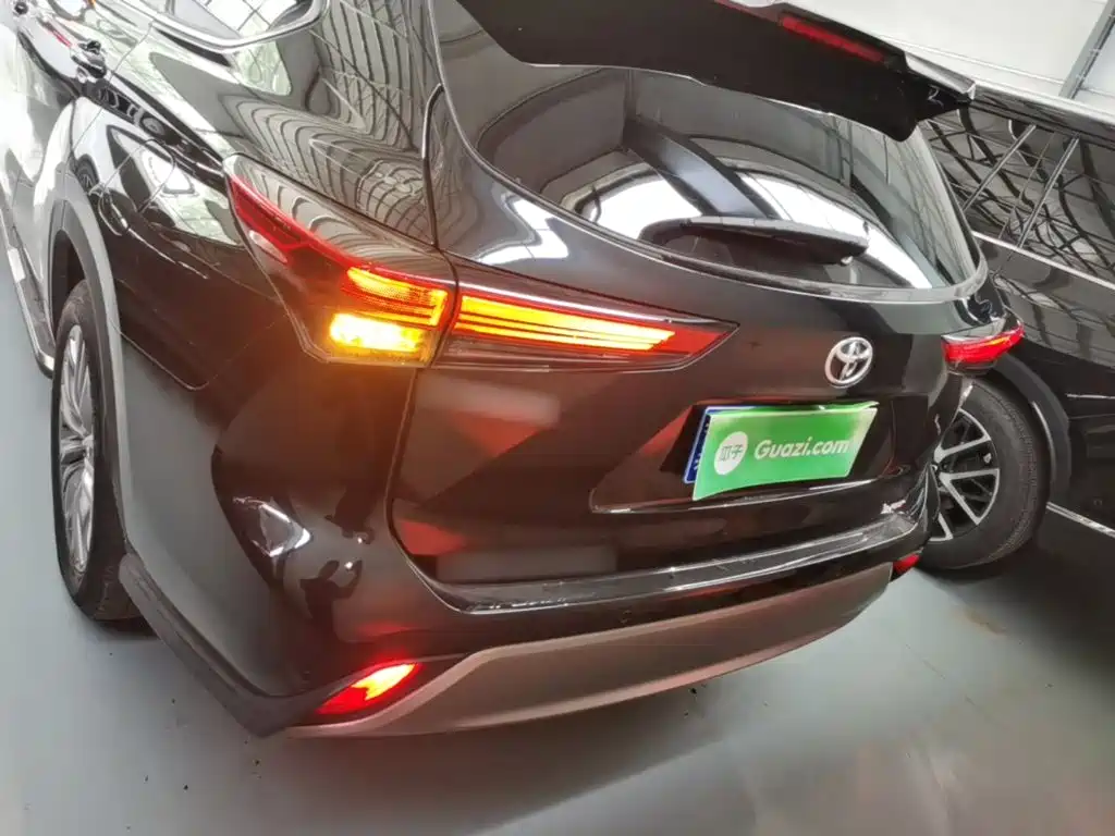 Toyota Highlander 2024