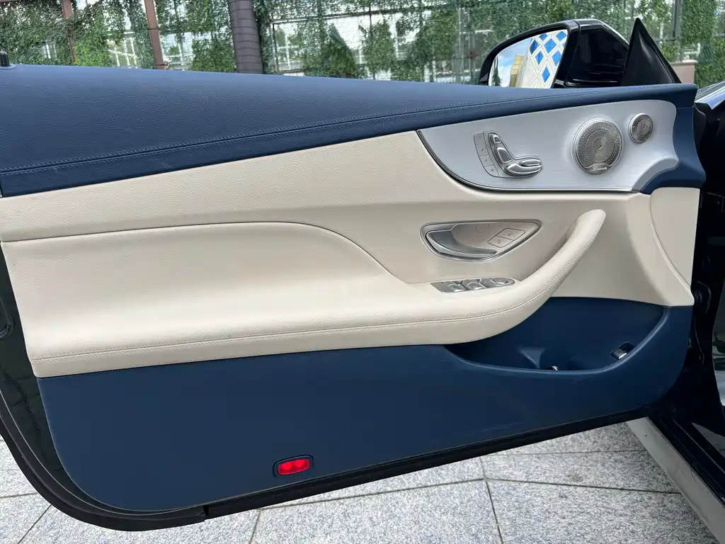 Mercedes-Benz E-Class 2023 — фото 20