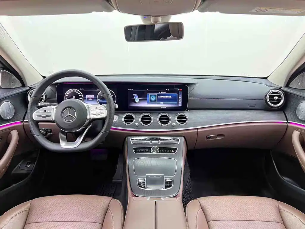 Mercedes-Benz E-Class 2020 — фото 14