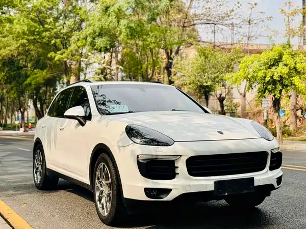 Porsche Cayenne 2015