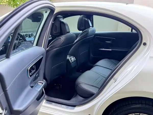 Mercedes-Benz C-Class 2022